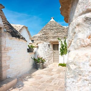 Trulli Holiday Albergo Diffuso